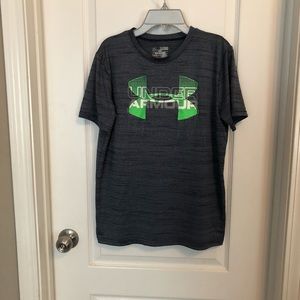 Boys Under Armour heat gear shirt